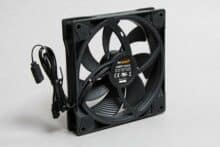 Schwarzer Lüfter von hinten