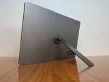 Bildschirm mit Standfuß