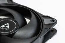 Schwarzer Arctic Lüfter