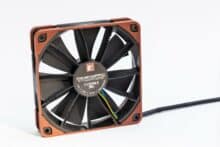 Noctua NF-F12 industrialPPC-3000 Lüfter von hinten mit Silikon Dichtring