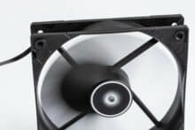 Arctic F12 PWM PST dreht sich