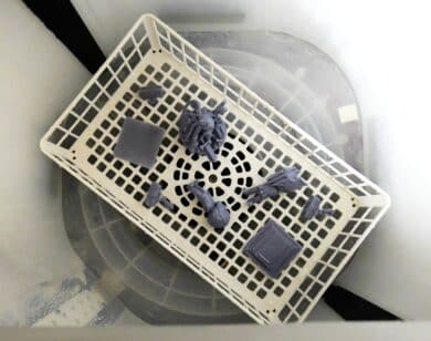 Im Waschkorb können auch mehrere kleine Modelle Platz finden.