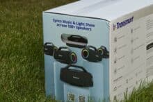 Tragegriffe in der Verpackung.