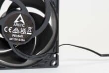 Kabelführung im Arctic P8 Max