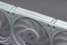 Deko-Seite der Lian Li Uni Fan P28