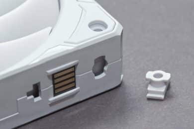 Verbindungsstück neben dem Lüfter