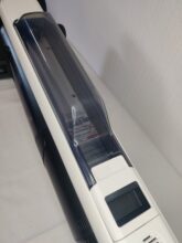 Der Wassertank wird eingeklipst