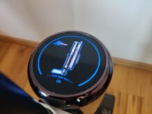 Das Display ist ausreichend hell