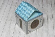 Katzenhaus aus Pappe