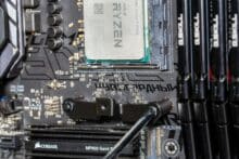Befestigung des Montagematerials neben dem AMD Ryzen 9 5950X