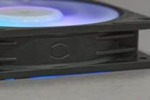 Cooler Master Logo auf dem Lüfterrahmen