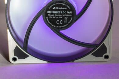 Ein Lüfter mit zwei unterschiedlichen Ecken