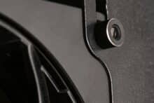 Alphacool APEX Stealth Metal Fan im Gehäuse