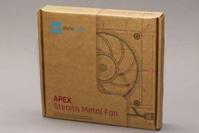 Verpackung eines Alphacool APEX Stealth 120mm Lüfters