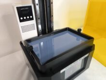 Befüllen der Resin-Wanne