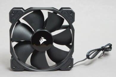 Corsair SP120 Elite von vorne
