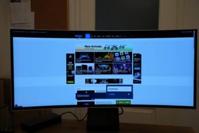 Samsung Odyssey OLED G8