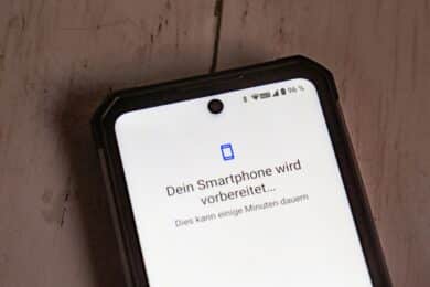 Smartphone wird vorbereitet