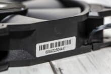 Richtungspfeile auf dem Lüftergehäuse