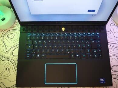 Alienware m16 R2