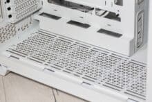 Lüfterlöcher im Gehäuse unten