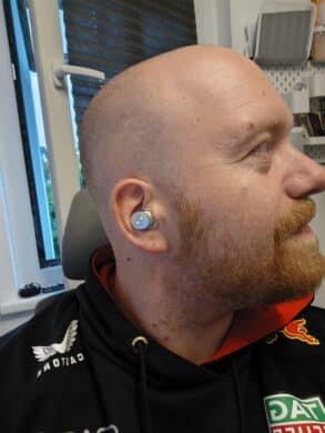 Momentum True Wireless 4