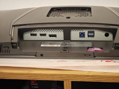 LG UltraGear 32GS95UX