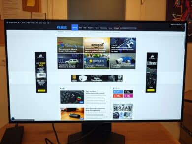 LG UltraGear 32GS95UX