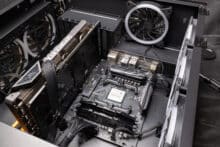 Die fertig montierten Montageklammern für den be quiet! Dark Rock 5 Kühler