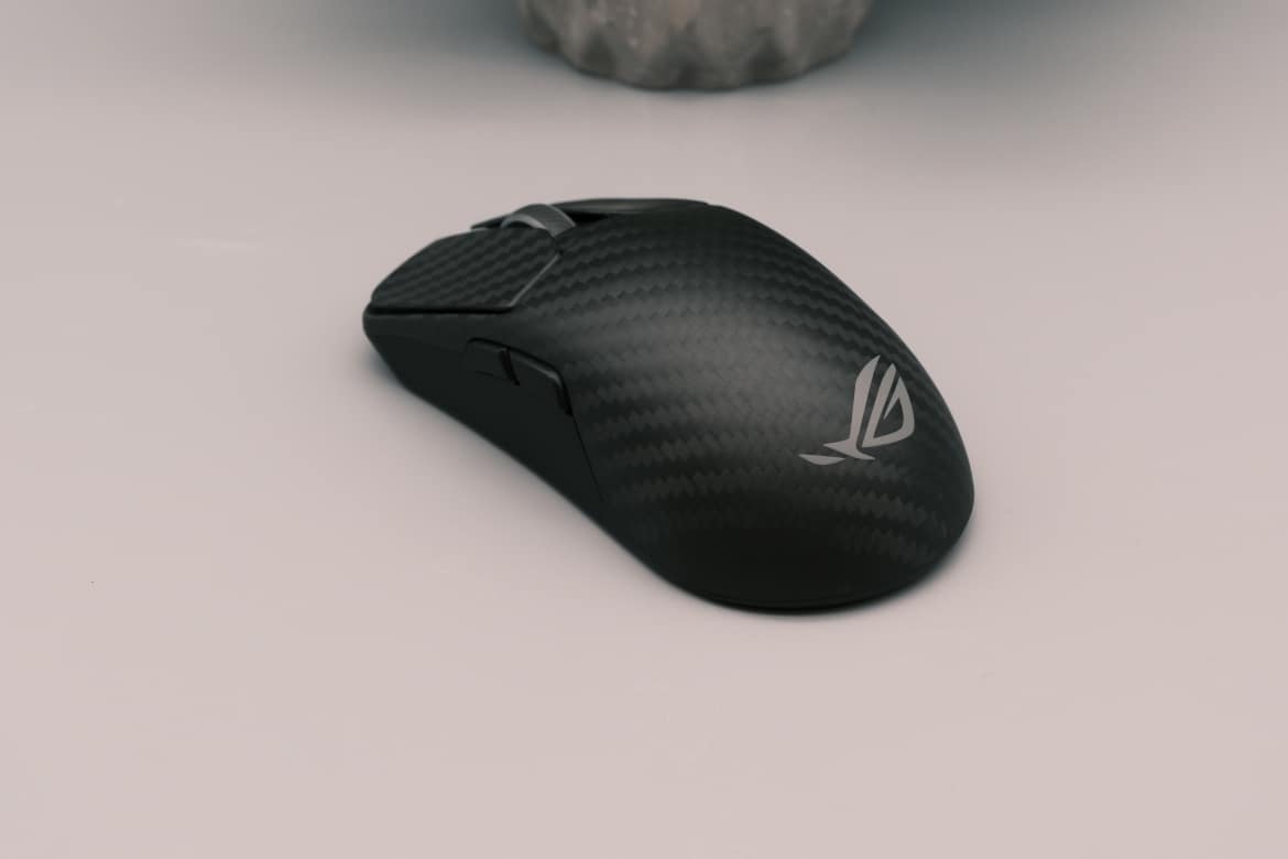 ASUS ROG Harpe Ace Extreme