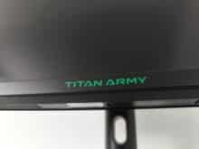 TITAN ARMY-Schriftzug
