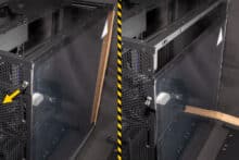 Die linke Glaswand des H9 Flow RGB+ die mit einer einzelnen Rändelschraube gelöst werden kann