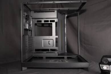 Die vordere Kammer des fast komplett demontierten H9 Flow RGB+