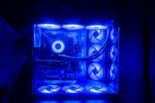 Blaue RGB-Beleuchtung