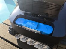 Einlegen der Klärmittel-Einheit