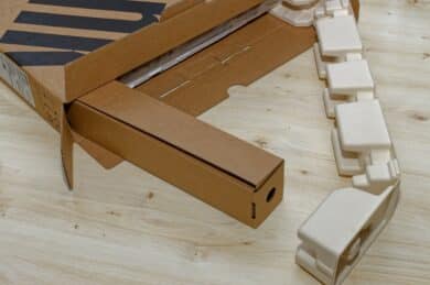 Brauner Laptopkarton