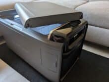 Geöffneter Deckel der EcoFlow Glacier Classic 35L mit Sicht auf die Bedienfläche.