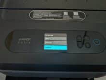 EverFrost 2 Sprachauswahl Menü mit Deutsch, Chinesisch und Französisch