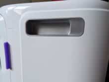 Griffmulde an der Seite der Narwal-Reinigungsstation