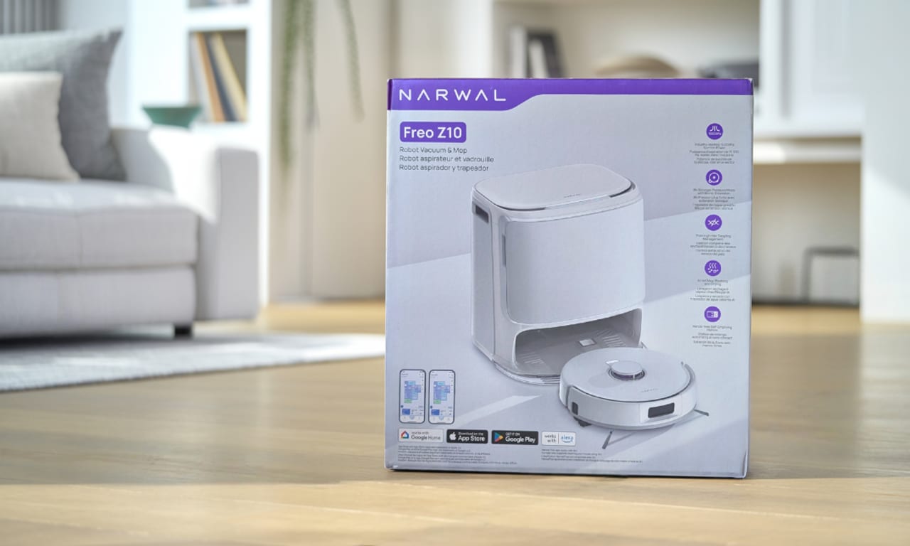 Verpackung des Narwal Freo Z10 Saug- und Wischroboters