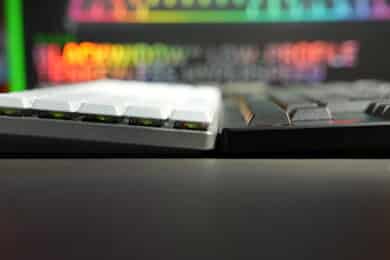 Razer BlackWidow V4 Low-Profile HyperSpeed