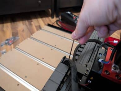 TwoTrees TTC-6050 Aufbau der Energiekette und Verkabelung mit Werkzeug