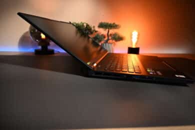 Acer Predator Helios 18 AI